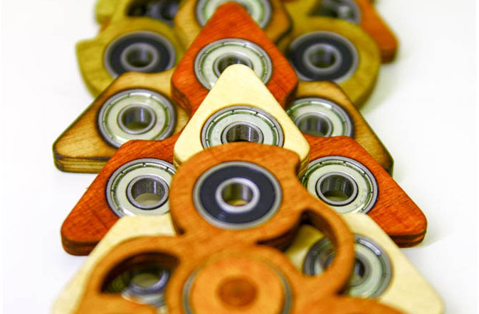 Ръчно изработени дървени спинери