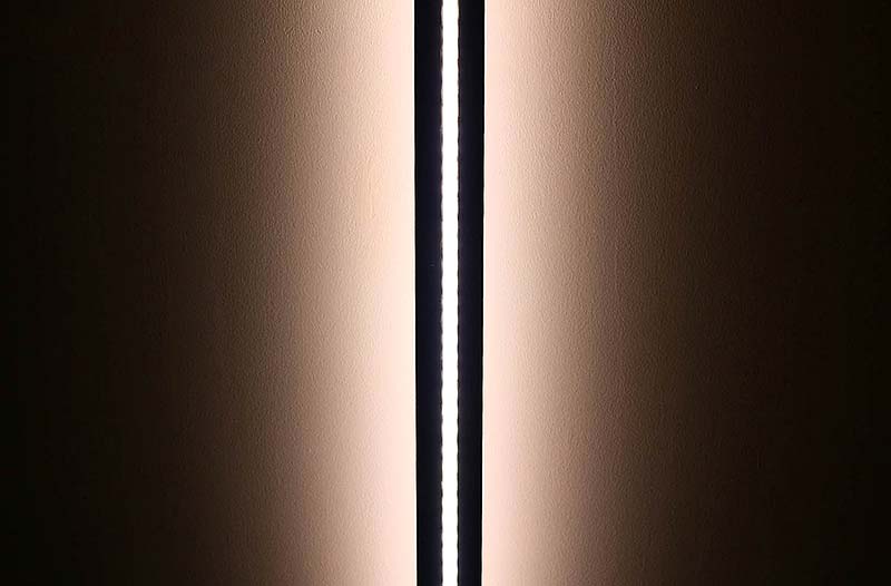 Ръчно изработени дървени LED лампи